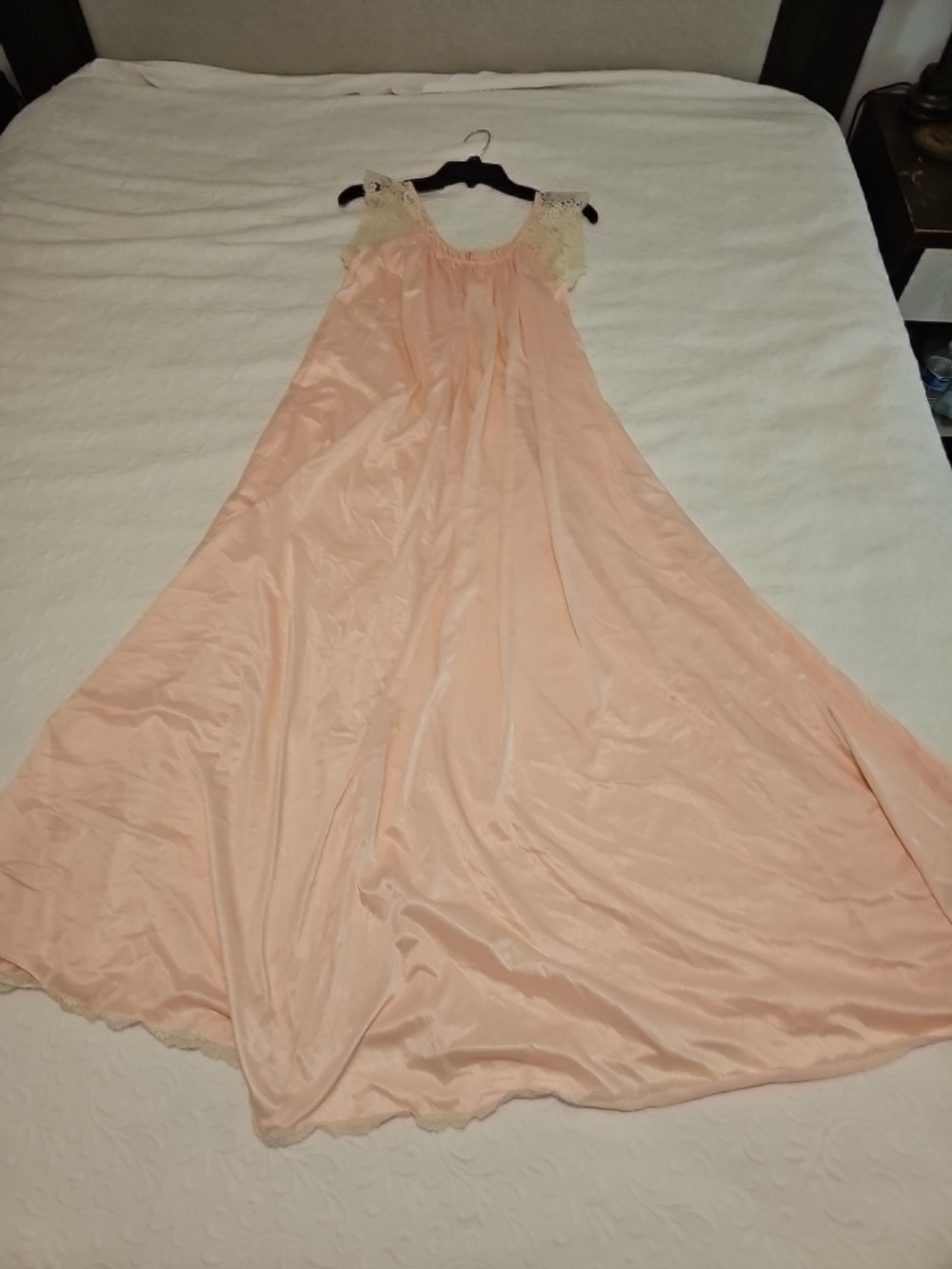 Vtge Peach Nightgown Sheer/Lace Detail Size Medium-Large